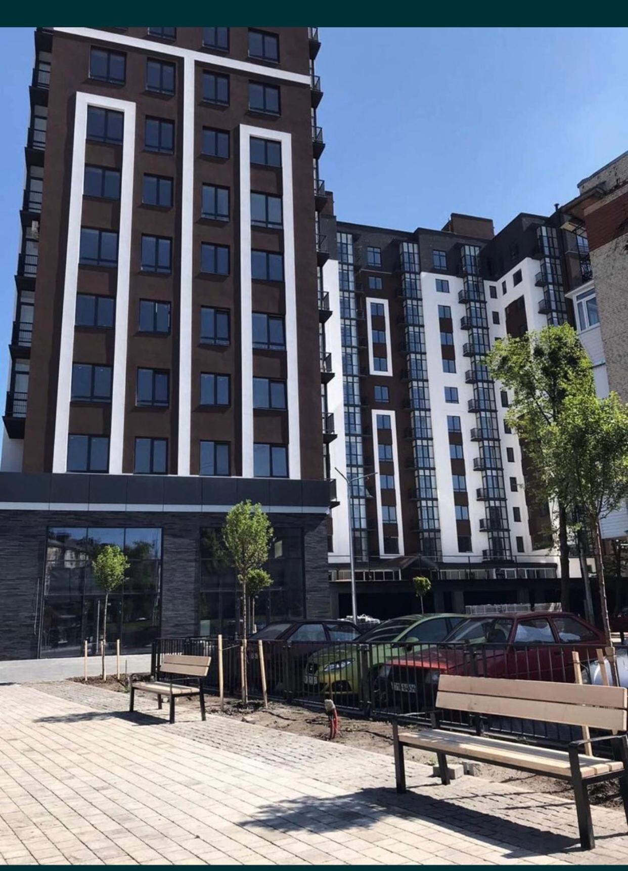 Люкс Апартаменти В Центрі Жк Театральний І Жк Шевченка Riwne Exterior foto